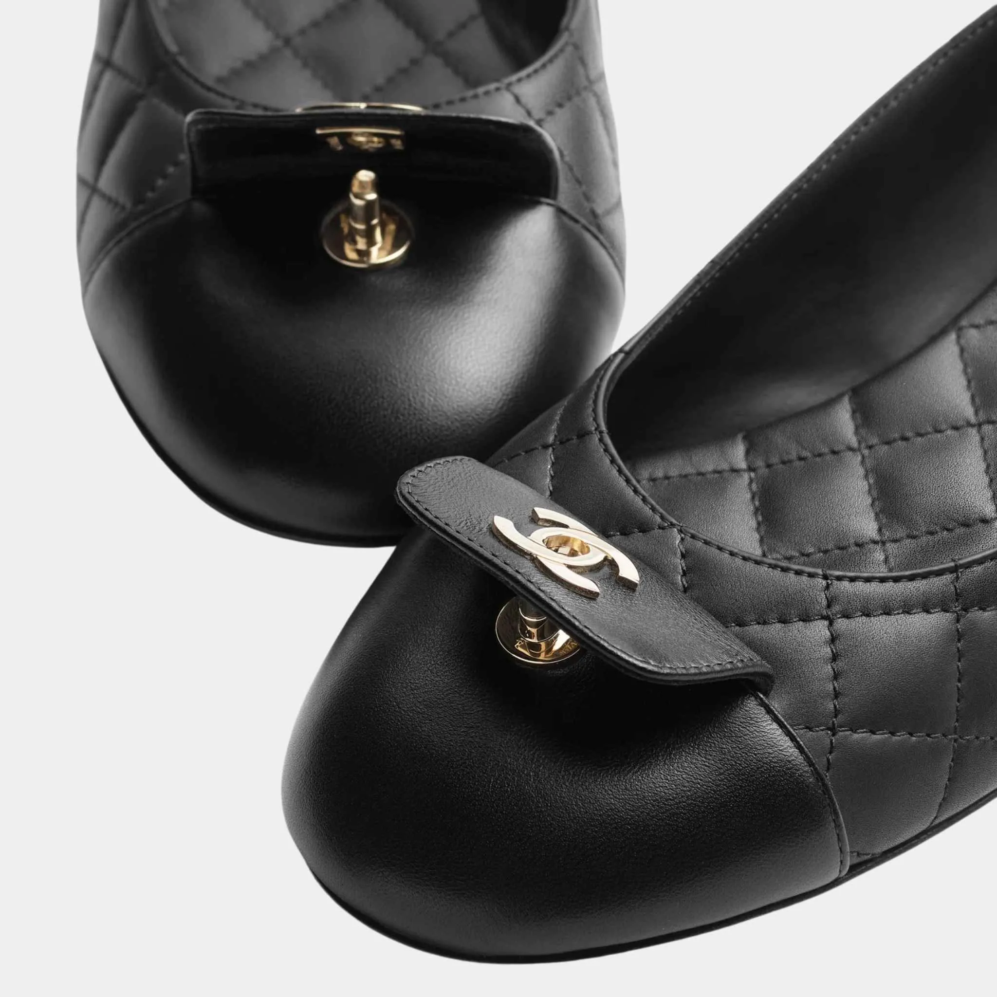 Chanel Ballet Flats Calfskin And Lambskin Black