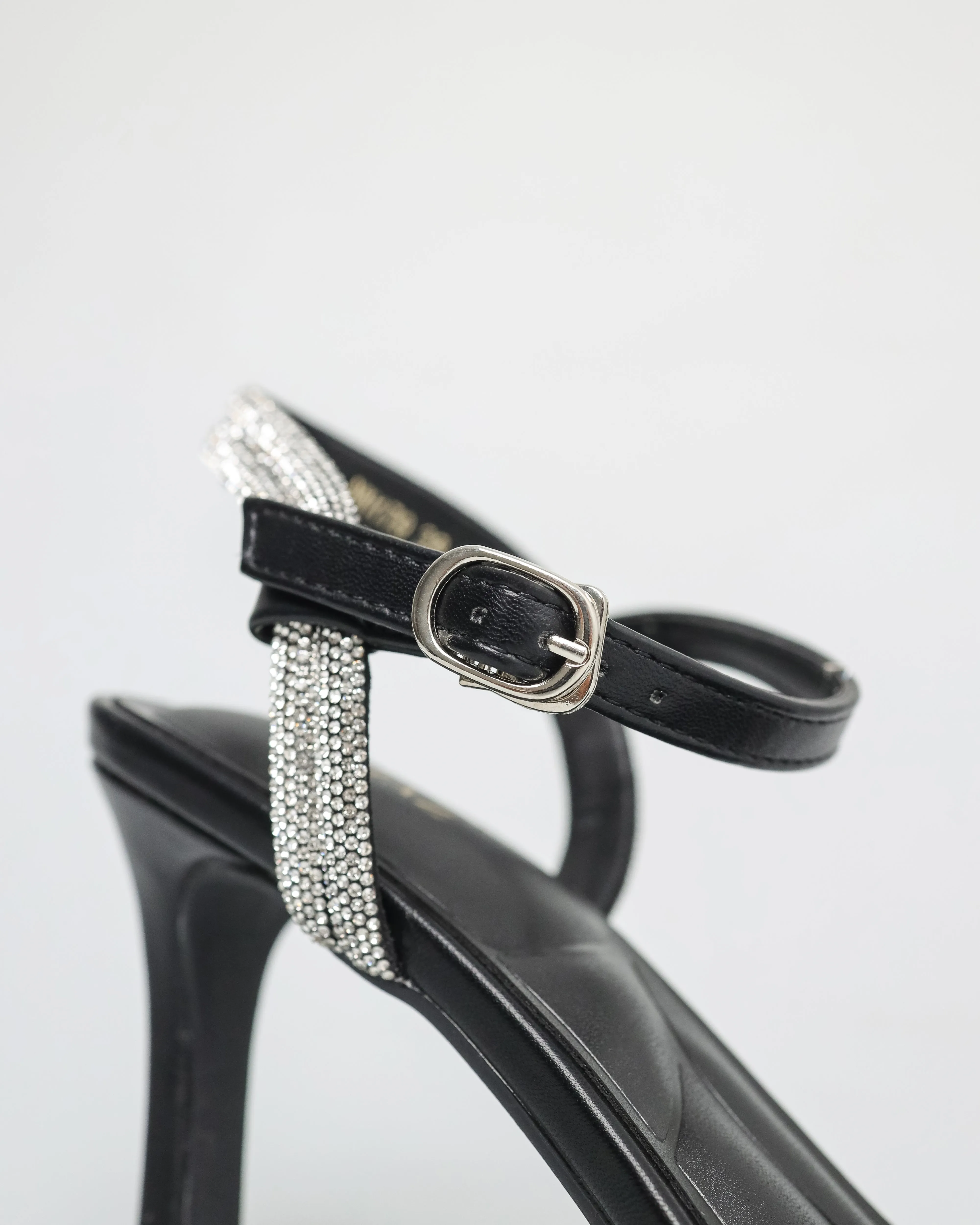 Tomaz NN179 Ladies Rhinestones Strappy Heels